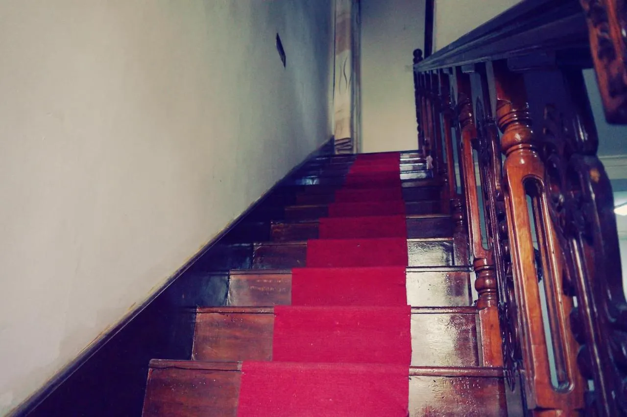 Konukevi Passagelanka Inn Seeduwa